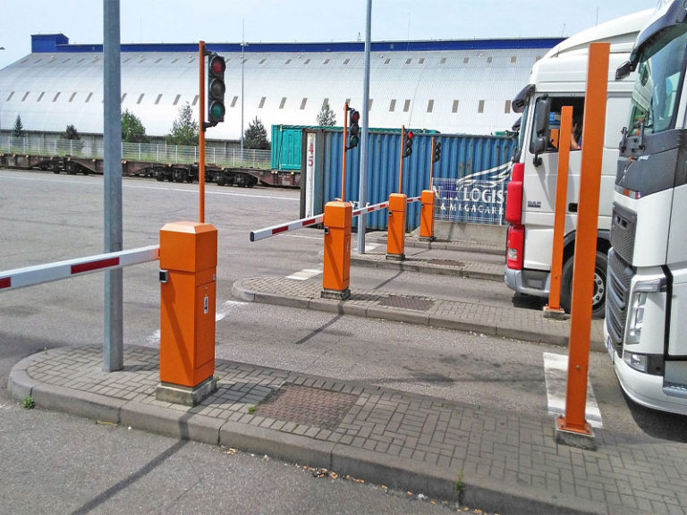 Wide Range of Boom Barrier Gate to Suit Your Security Requirements